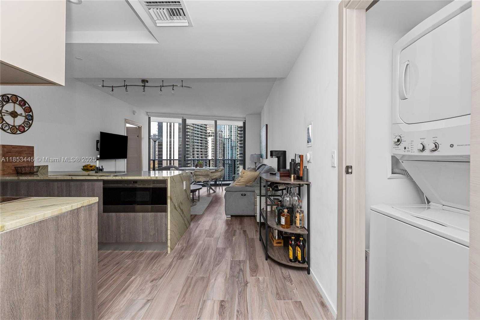 Small Image of 801 SOUTH MIAMI AVE #2503, Miami Number 34