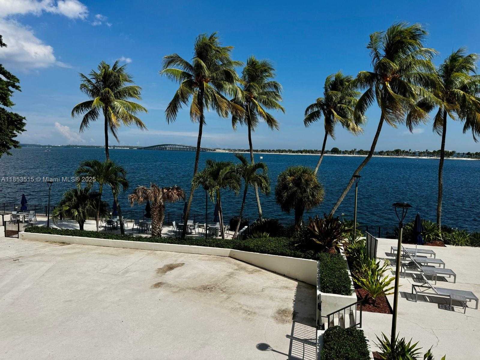 Small Image of 2333 BRICKELL AVE #2607, Miami Number 18