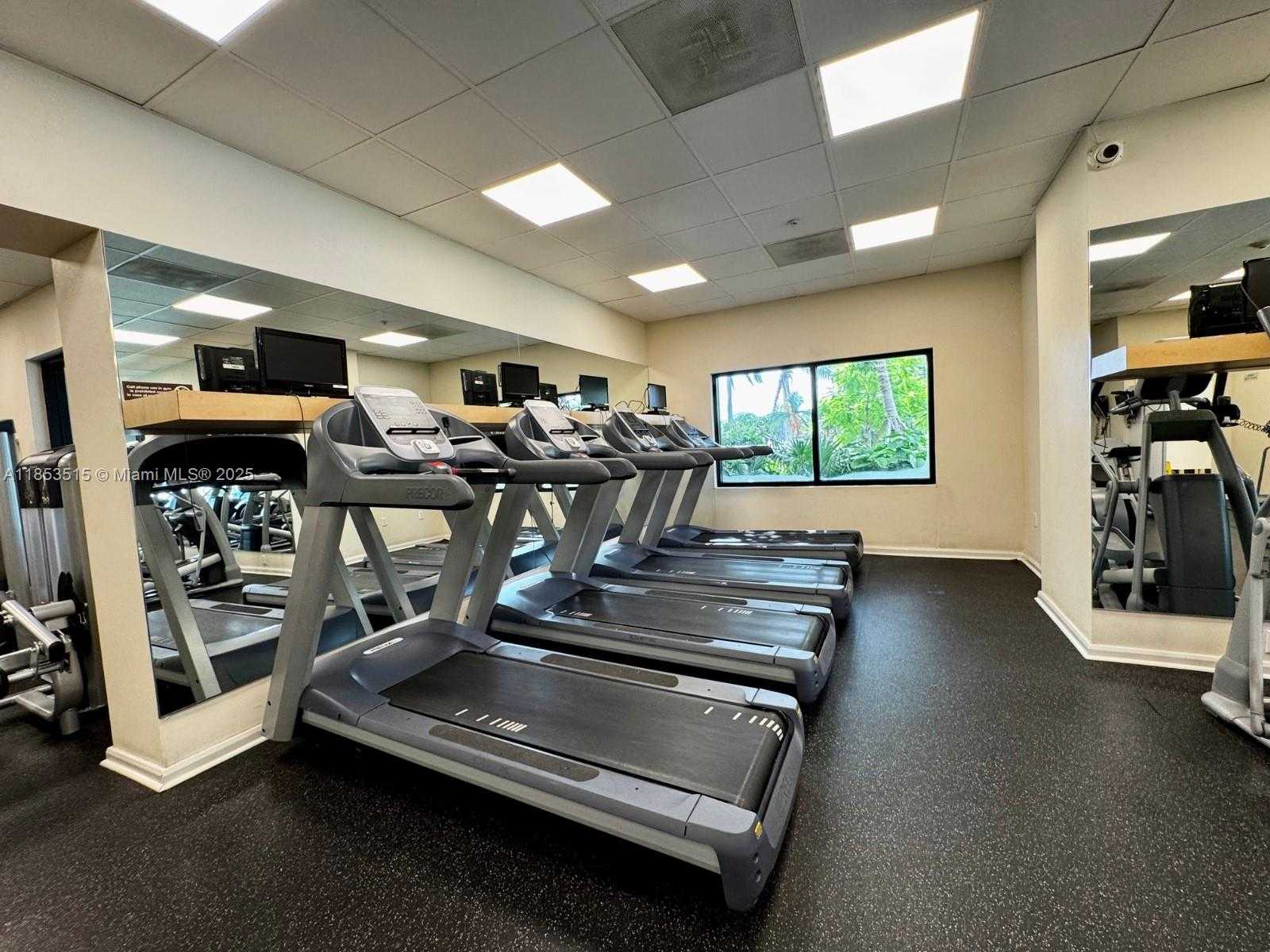 Small Image of 2333 BRICKELL AVE #2607, Miami Number 21