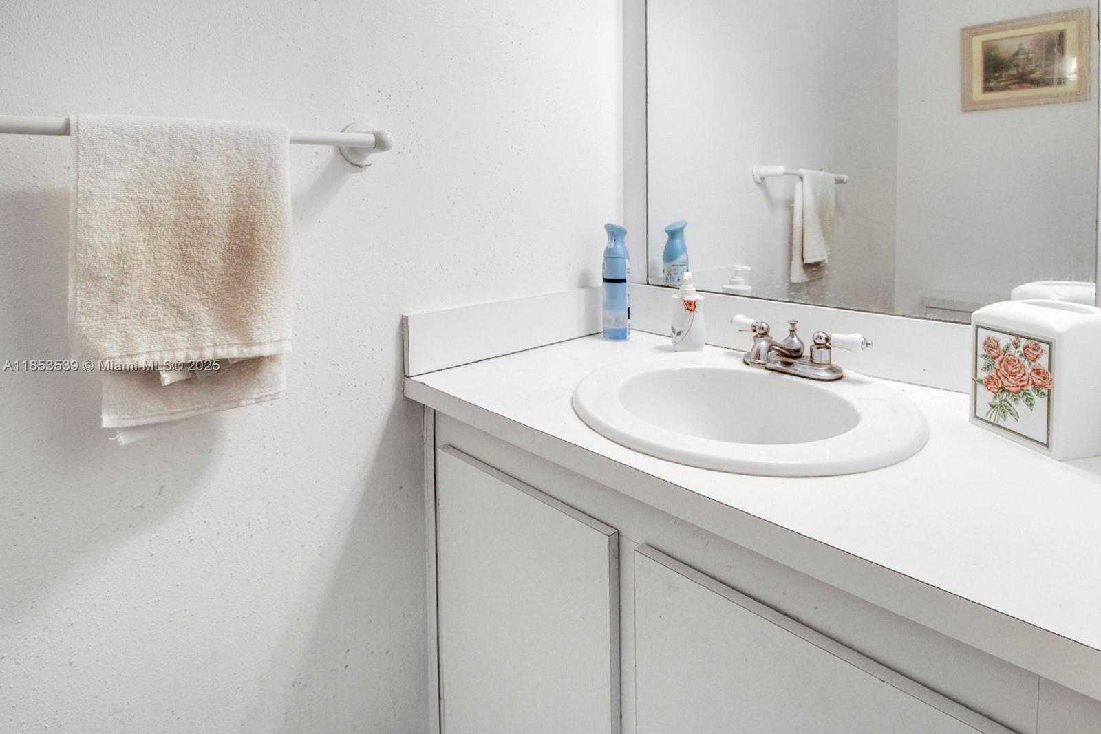 Small Image of 9351 NORTH WEST 14TH CT #247, Pembroke Pines Number 18