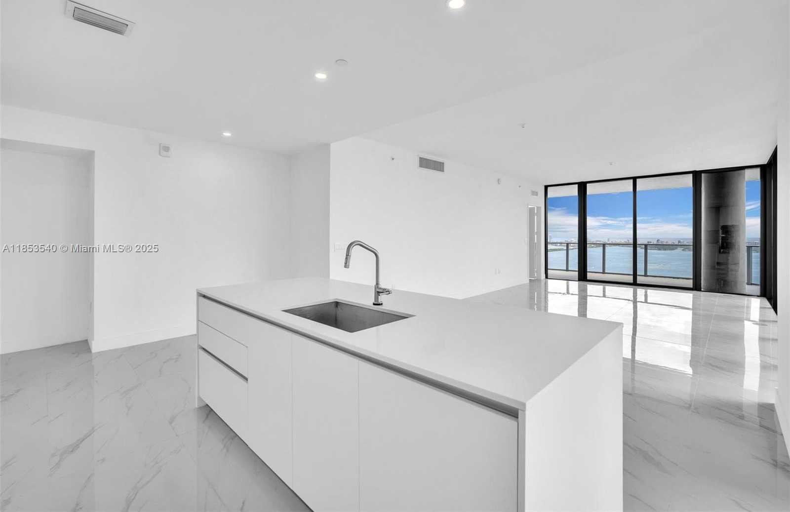 Small Image of 700 24TH ST #4507, Miami Number 17