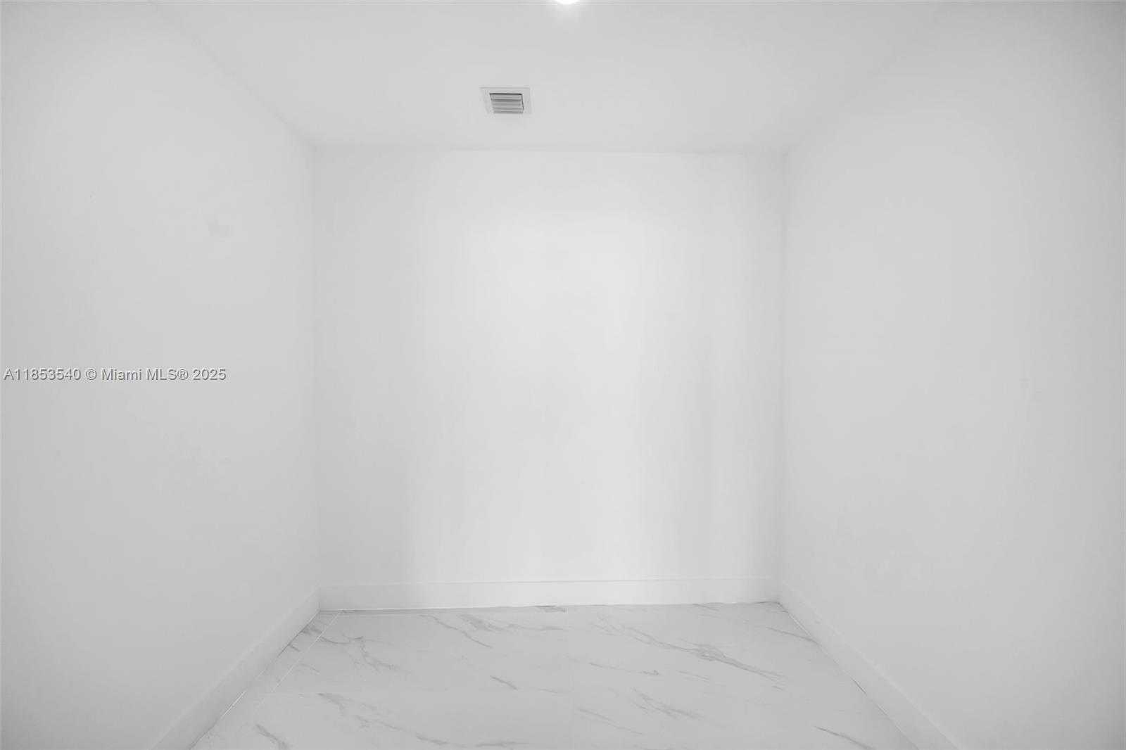 Small Image of 700 24TH ST #4507, Miami Number 31