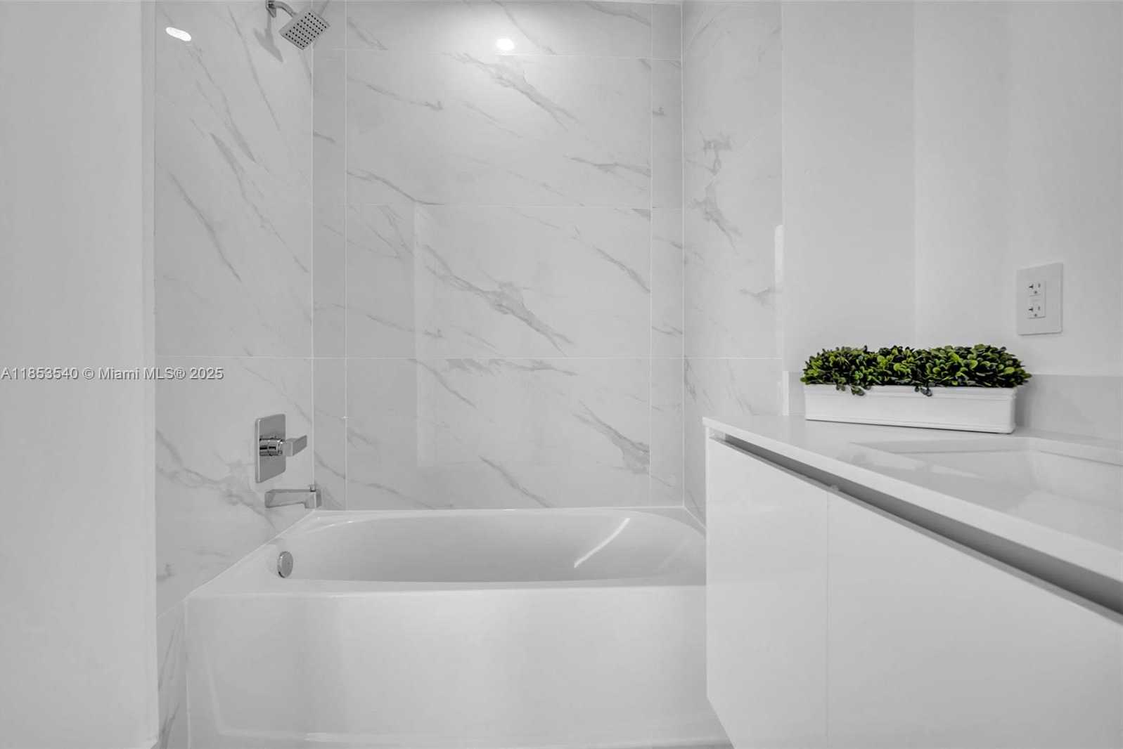 Small Image of 700 24TH ST #4507, Miami Number 42