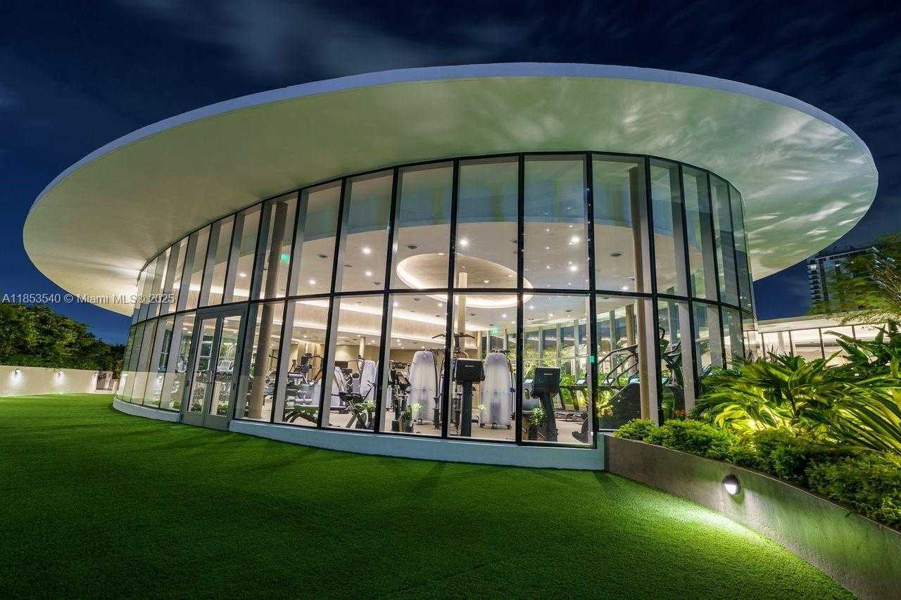 Small Image of 700 24TH ST #4507, Miami Number 69