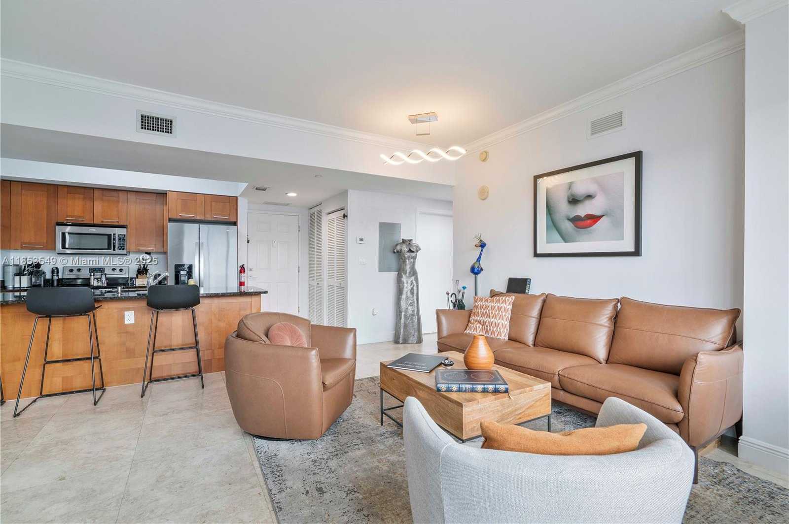 Small Image of 4100 SALZEDO ST #409, Coral Gables Number 10