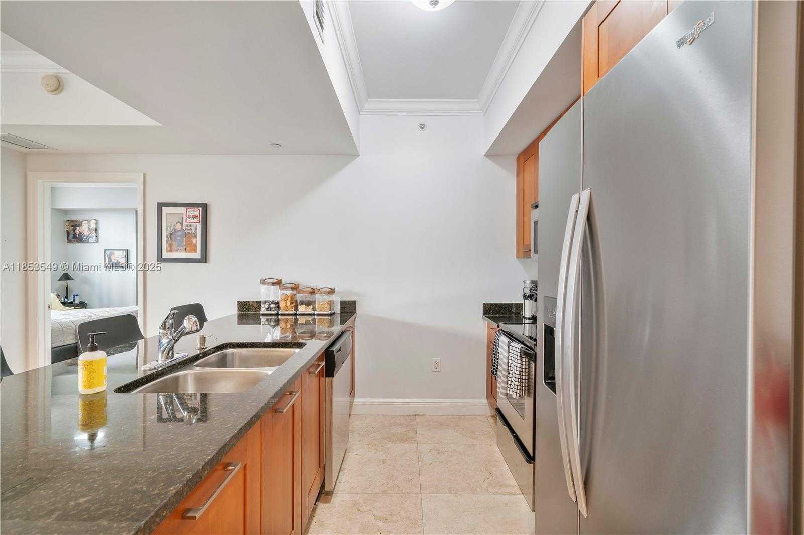 Small Image of 4100 SALZEDO ST #409, Coral Gables Number 15