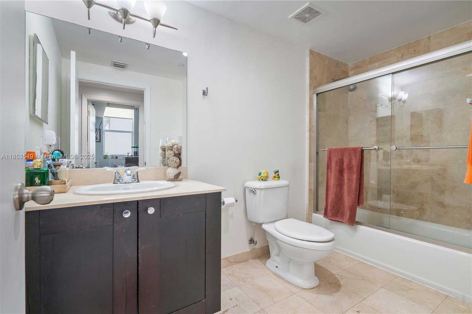 Small Image of 4100 SALZEDO ST #409, Coral Gables Number 17