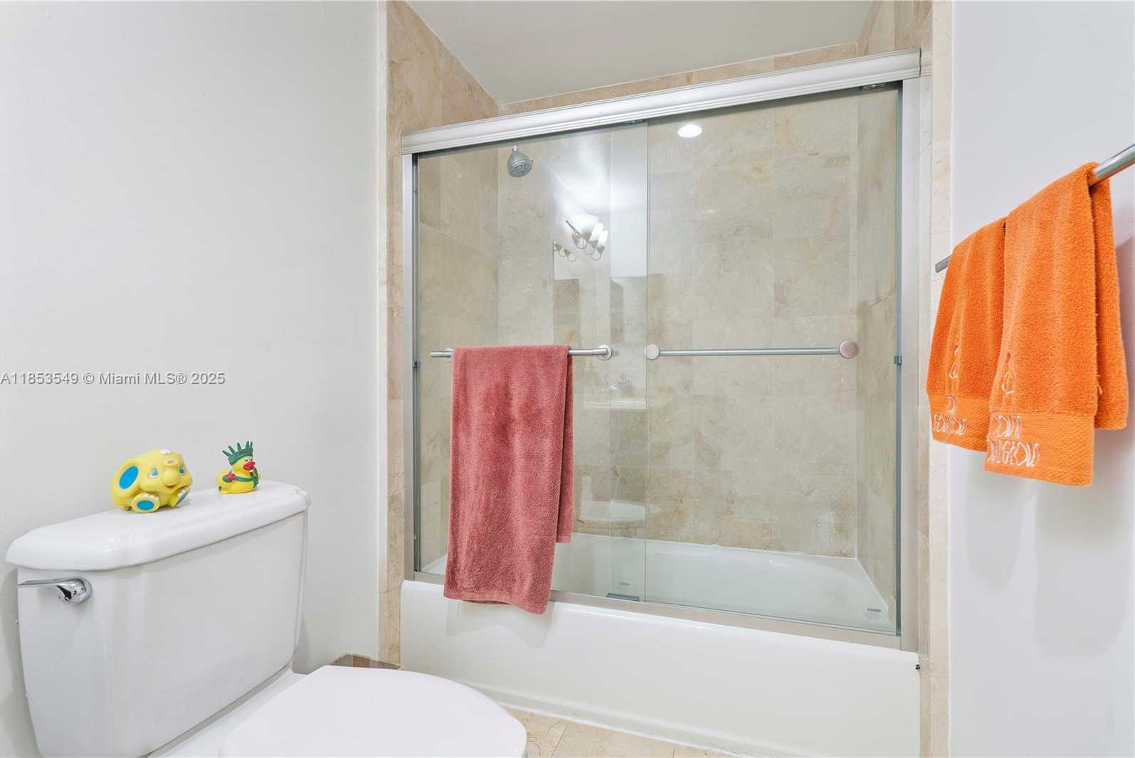 Small Image of 4100 SALZEDO ST #409, Coral Gables Number 18