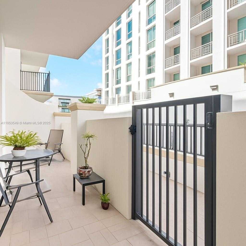 Small Image of 4100 SALZEDO ST #409, Coral Gables Number 21