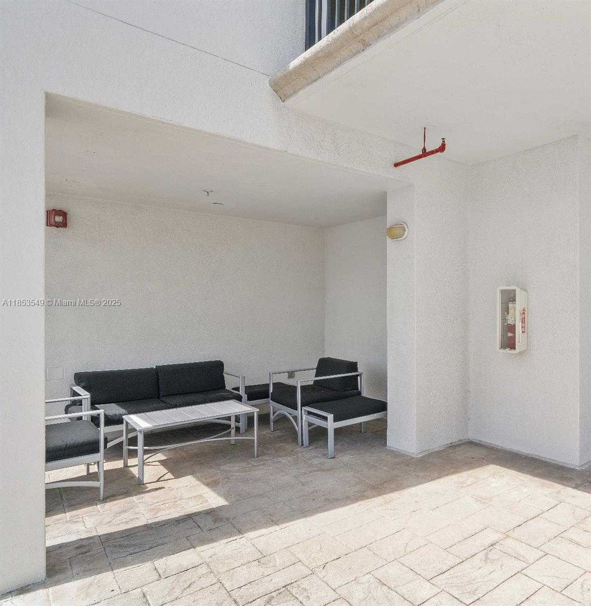 Small Image of 4100 SALZEDO ST #409, Coral Gables Number 29