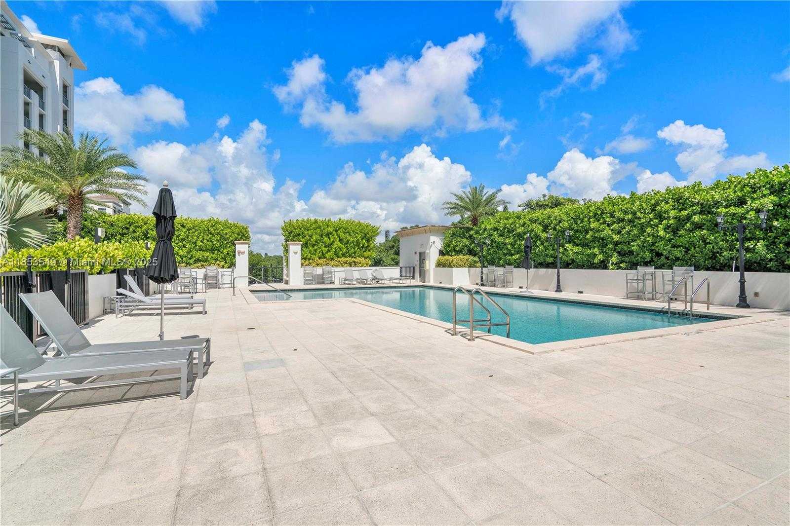 Small Image of 4100 SALZEDO ST #409, Coral Gables Number 30