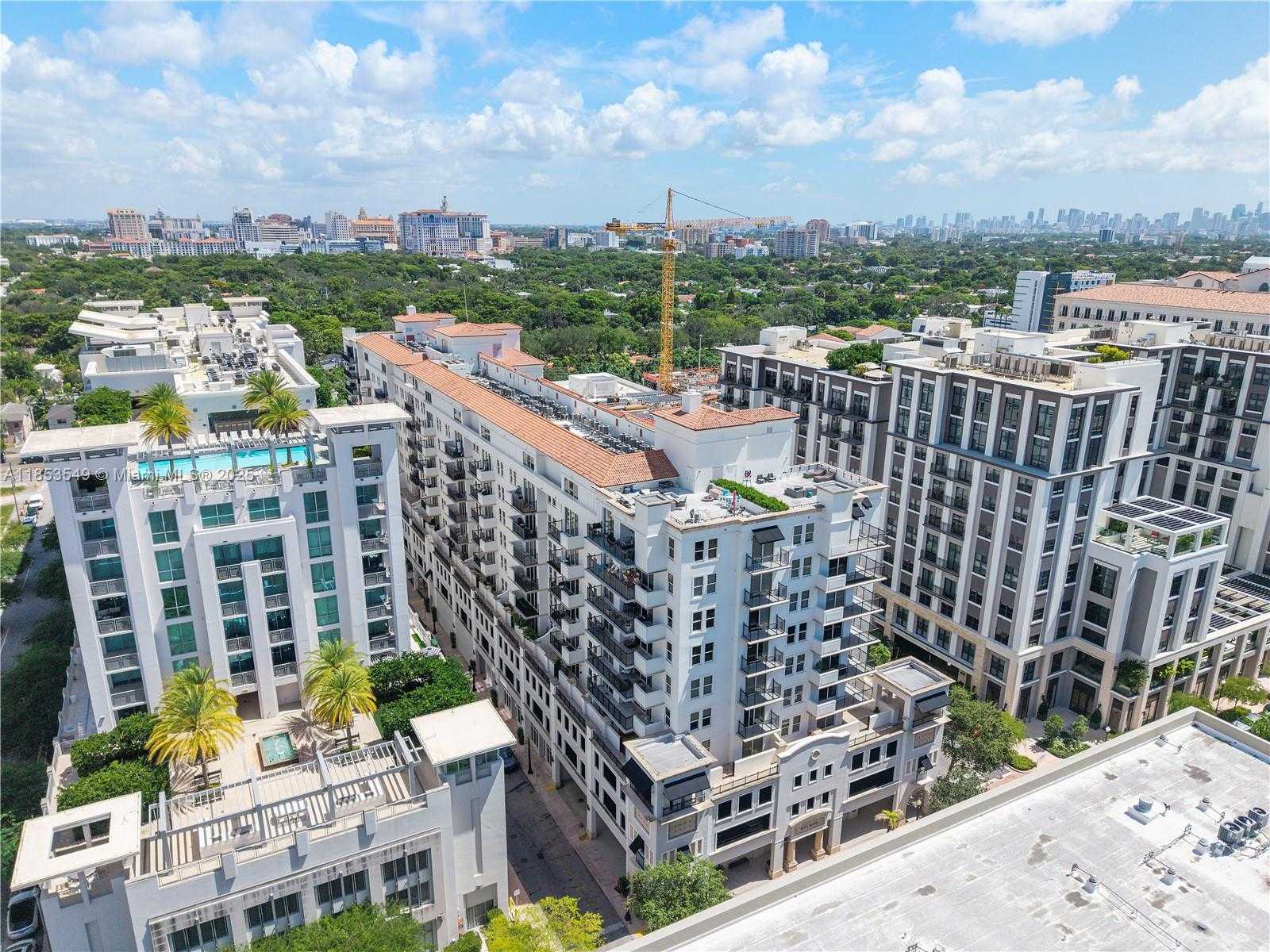 Small Image of 4100 SALZEDO ST #409, Coral Gables Number 35