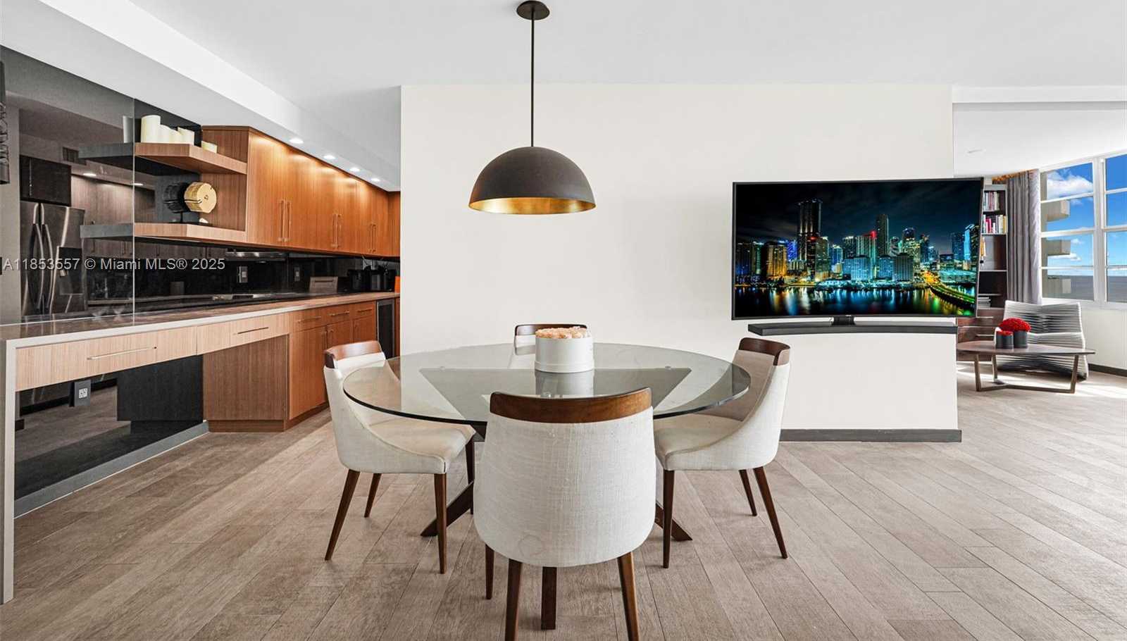 Small Image of 5151 COLLINS AVE #1519, Miami Beach Number 11