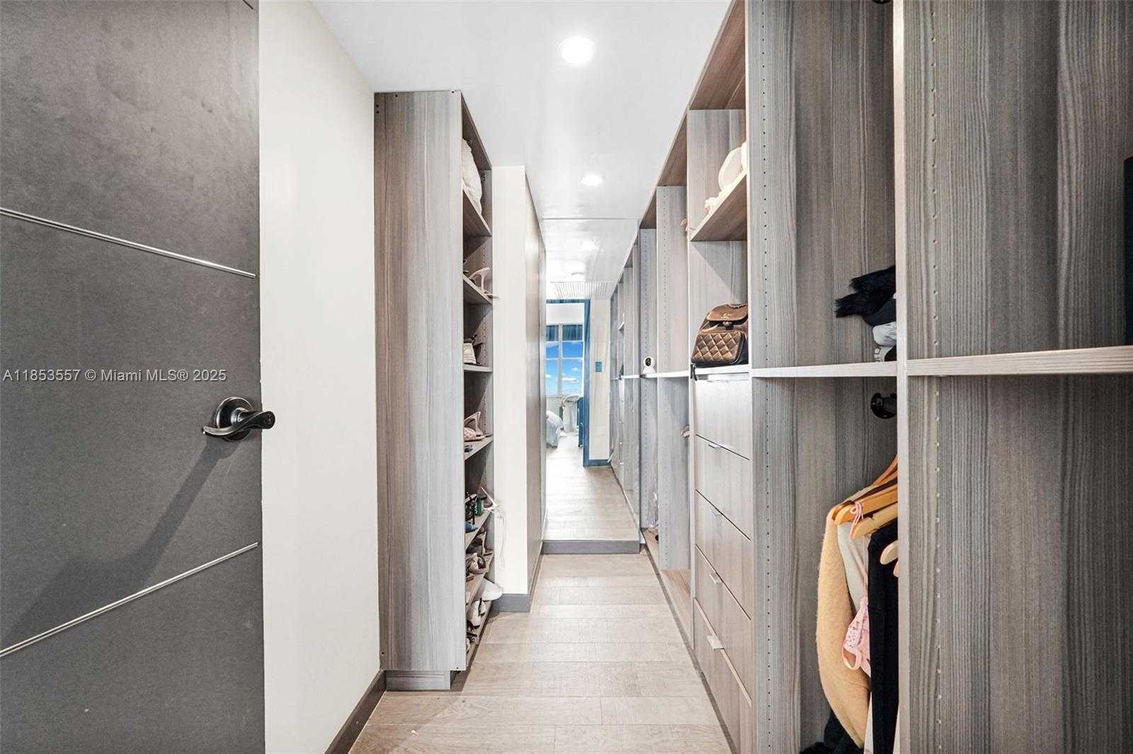 Small Image of 5151 COLLINS AVE #1519, Miami Beach Number 24