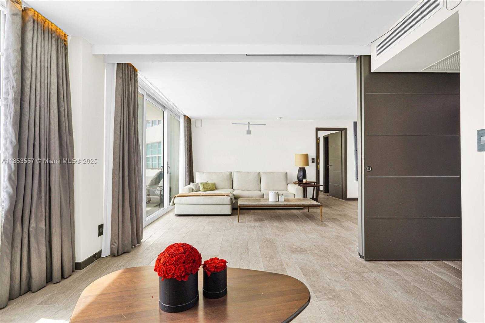 Small Image of 5151 COLLINS AVE #1519, Miami Beach Number 3