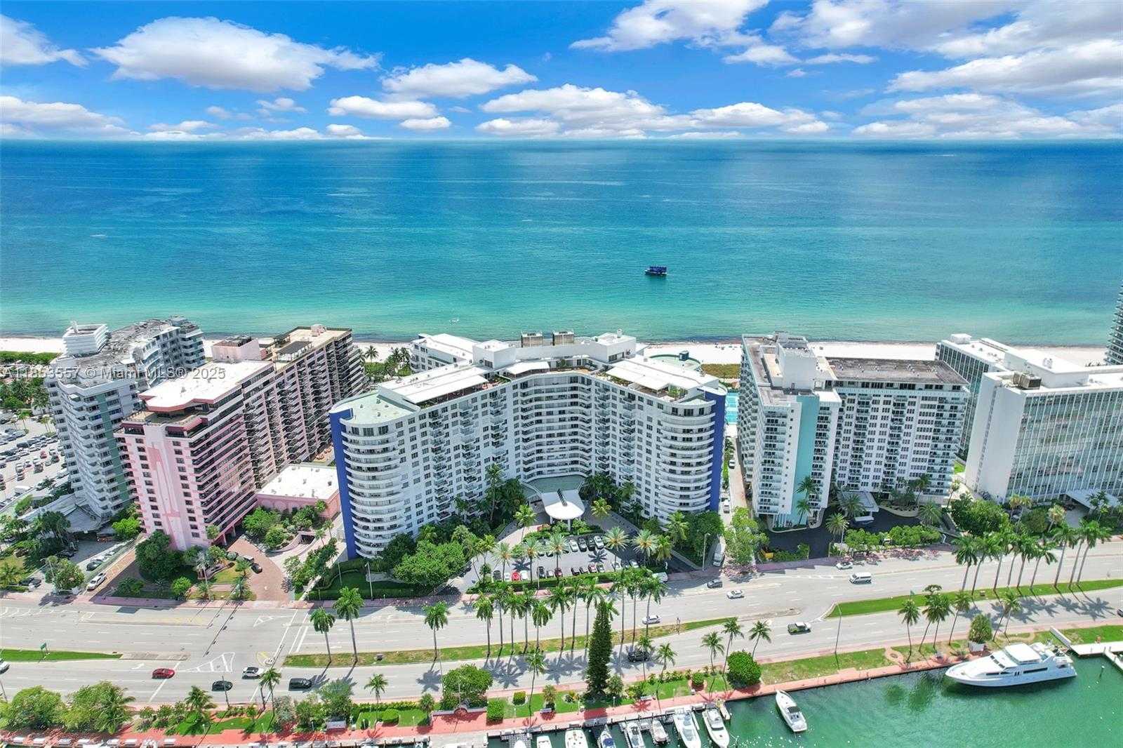 Small Image of 5151 COLLINS AVE #1519, Miami Beach Number 31