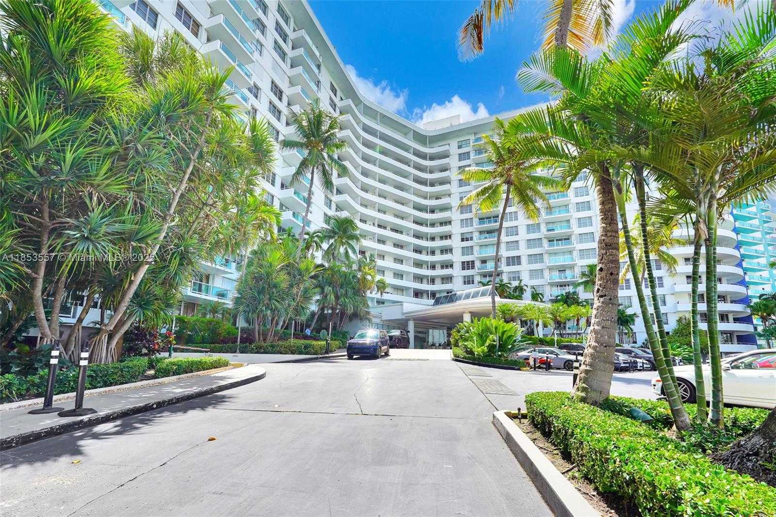 Small Image of 5151 COLLINS AVE #1519, Miami Beach Number 35