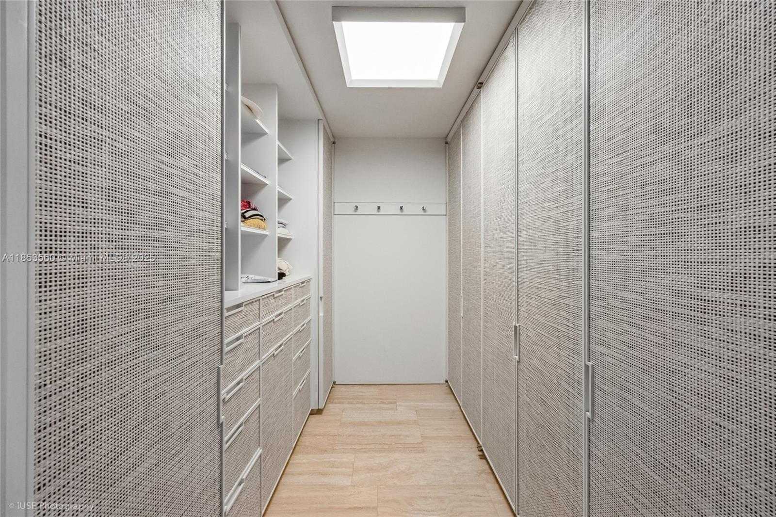 Small Image of 9001 COLLINS AVE #S-1011, Surfside Number 19
