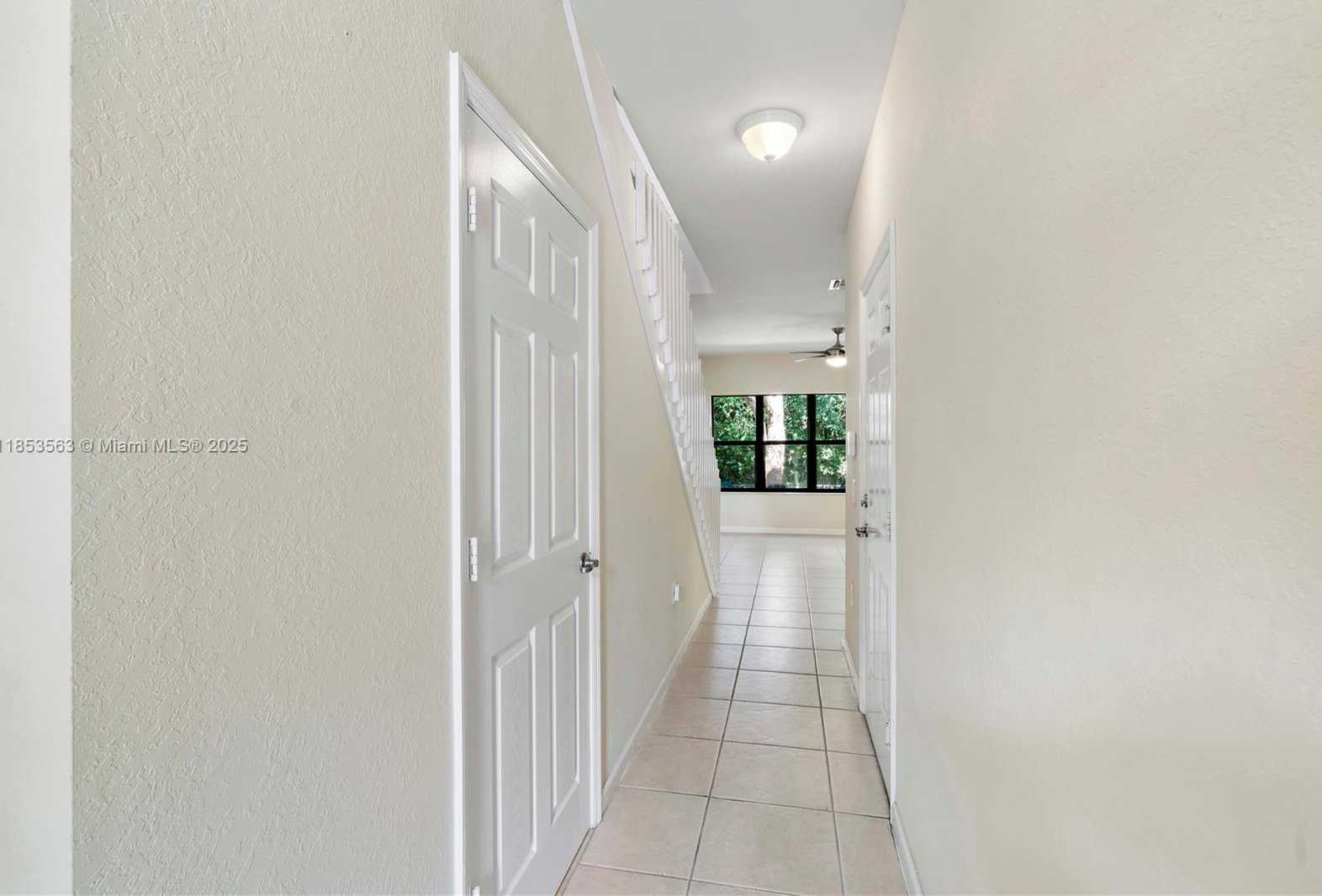 Small Image of 6116 EAST GRAND CYPRESS CIR E, Coconut Creek Number 18