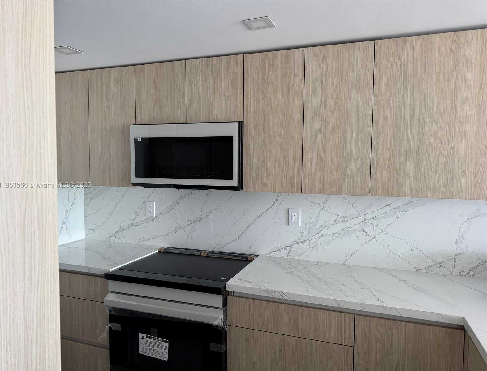 Small Image of 555 NORTH EAST 15TH ST #21I, Miami Number 5