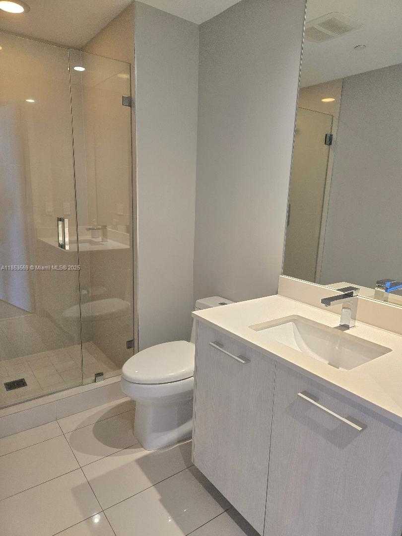 Small Image of 45 SOUTH WEST 9TH ST #2602, Miami Number 4