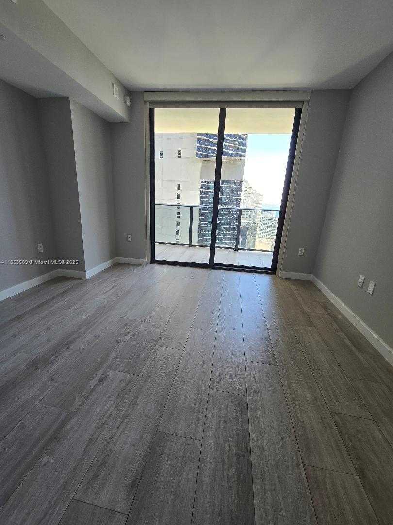 Small Image of 45 SOUTH WEST 9TH ST #2602, Miami Number 6