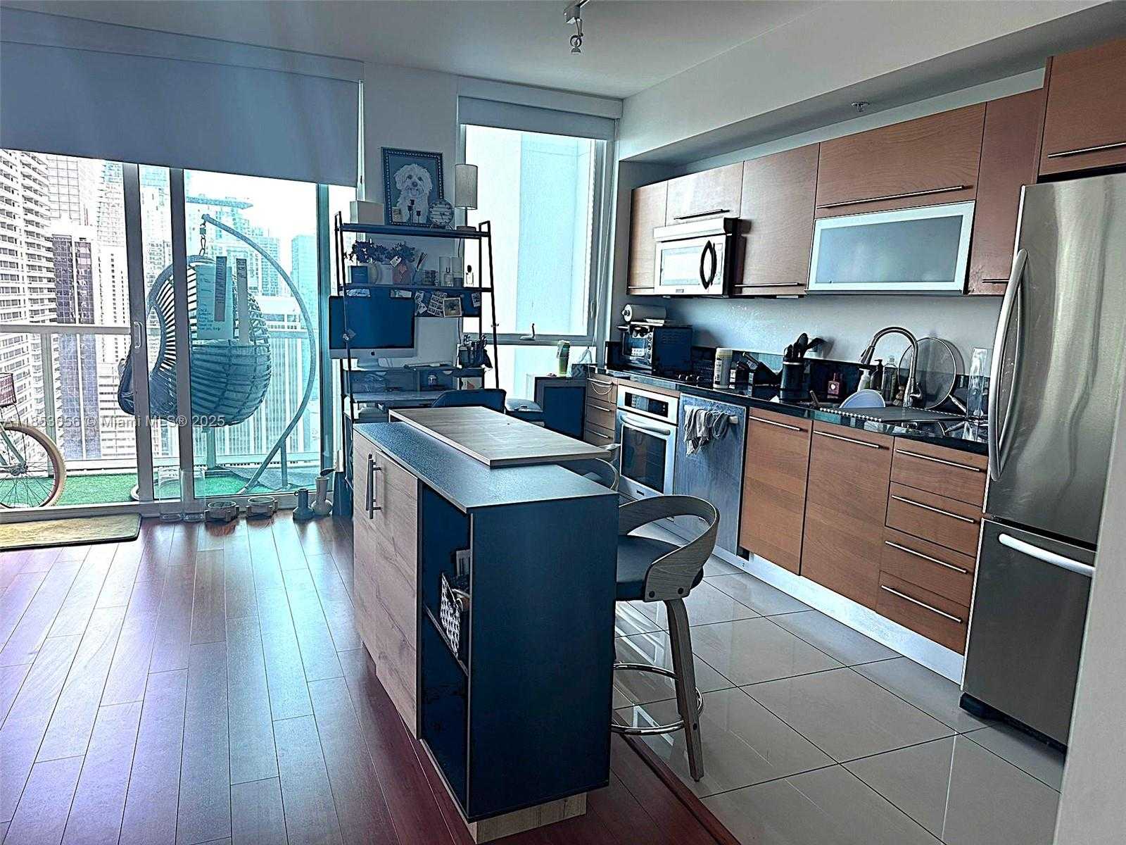 Small Image of 244 BISCAYNE BLVD #3707, Miami Number 13