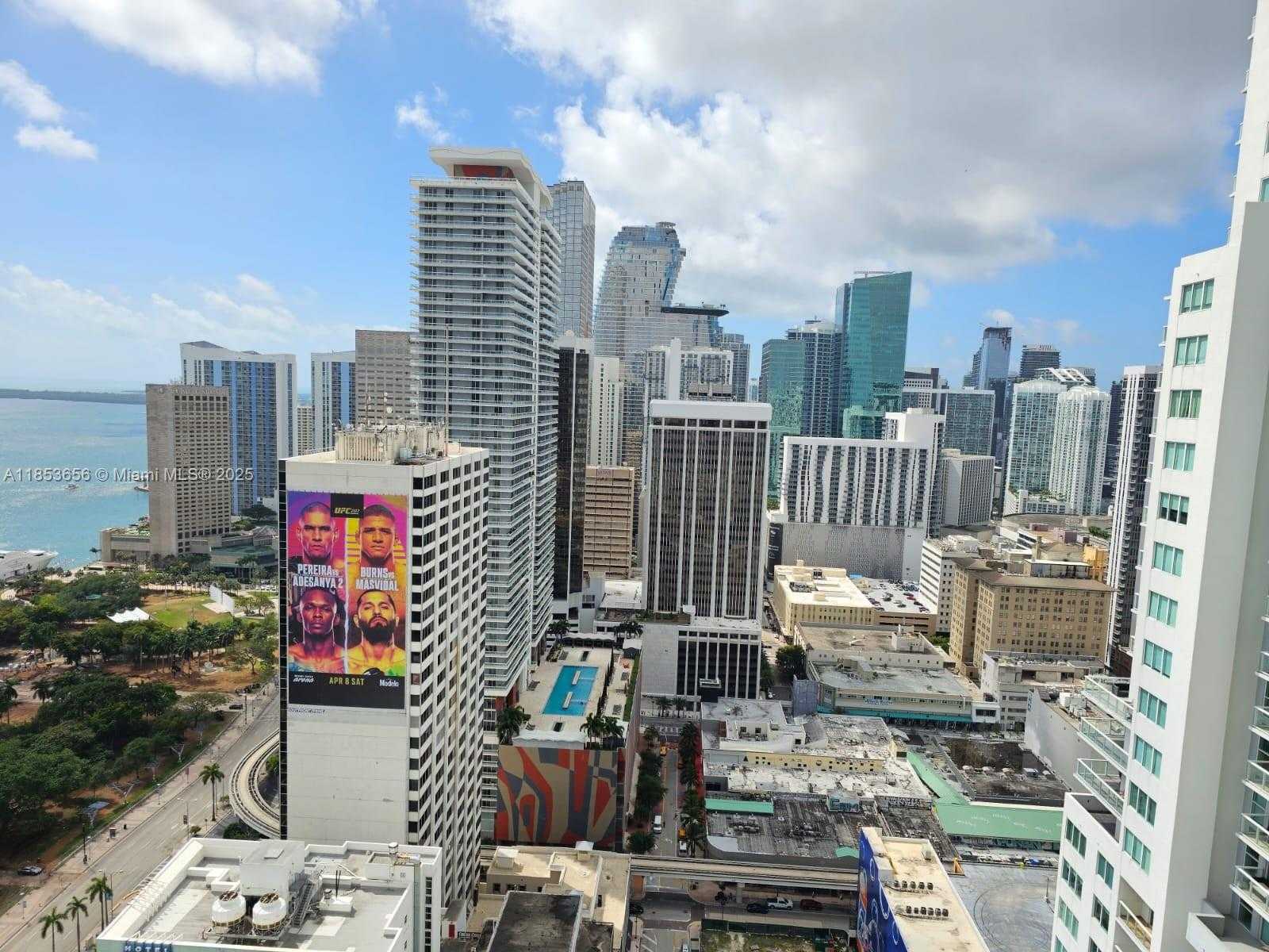 Small Image of 244 BISCAYNE BLVD #3707, Miami Number 2