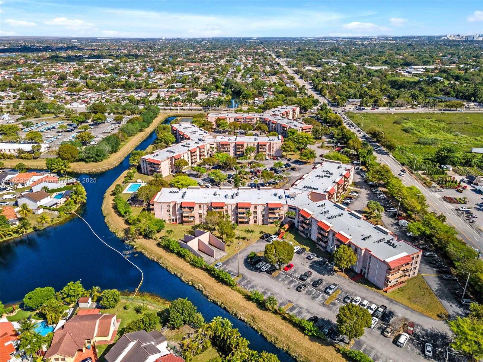Small Image of 5900 SOUTH WEST 127TH AVE #3101, Miami Number 33