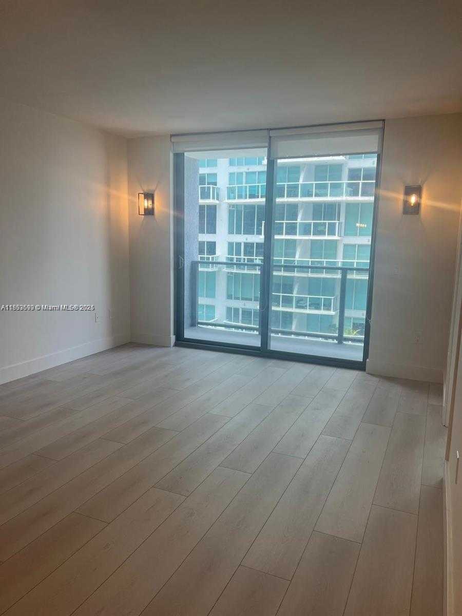 Small Image of 31 SOUTH EAST 6TH ST #2506, Miami Number 8