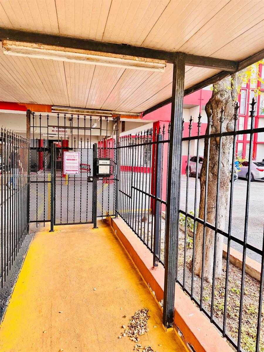 Small Image of 1750 WEST 46TH ST #535, Hialeah Number 28