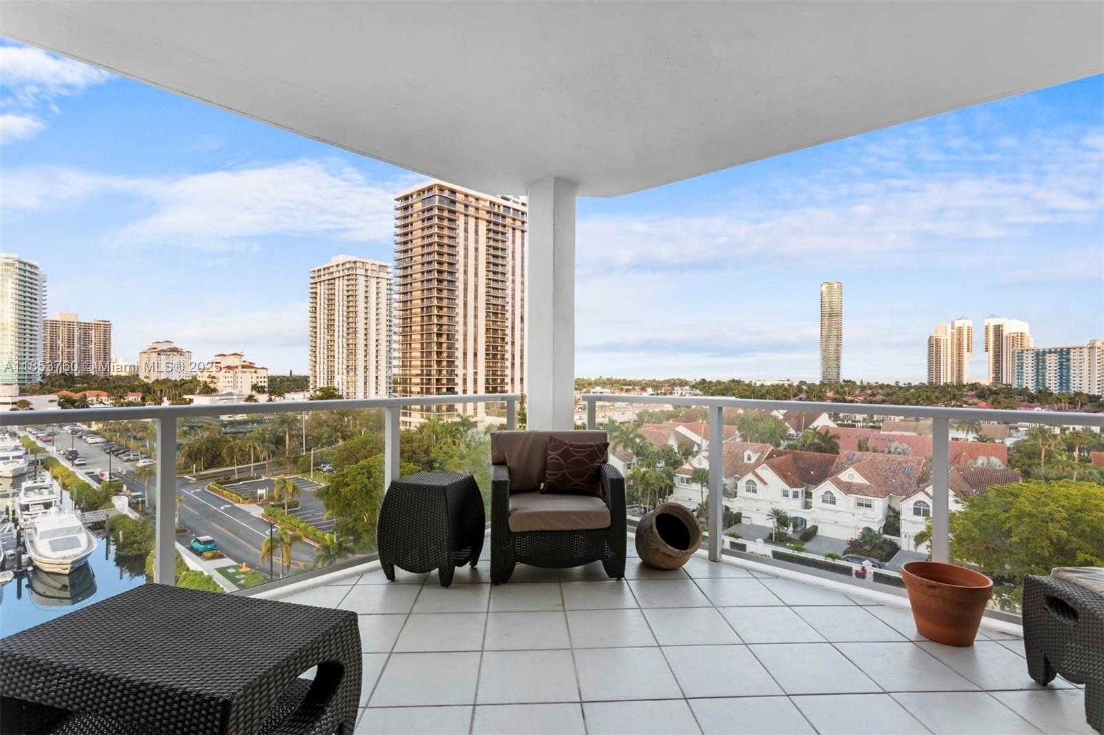 Small Image of 19500 TURNBERRY WAY #7A, Aventura Number 8