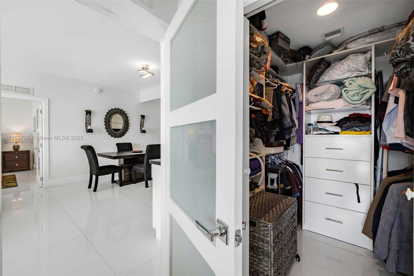 Small Image of 600 NORTH EAST 27TH ST #2603, Miami Number 31