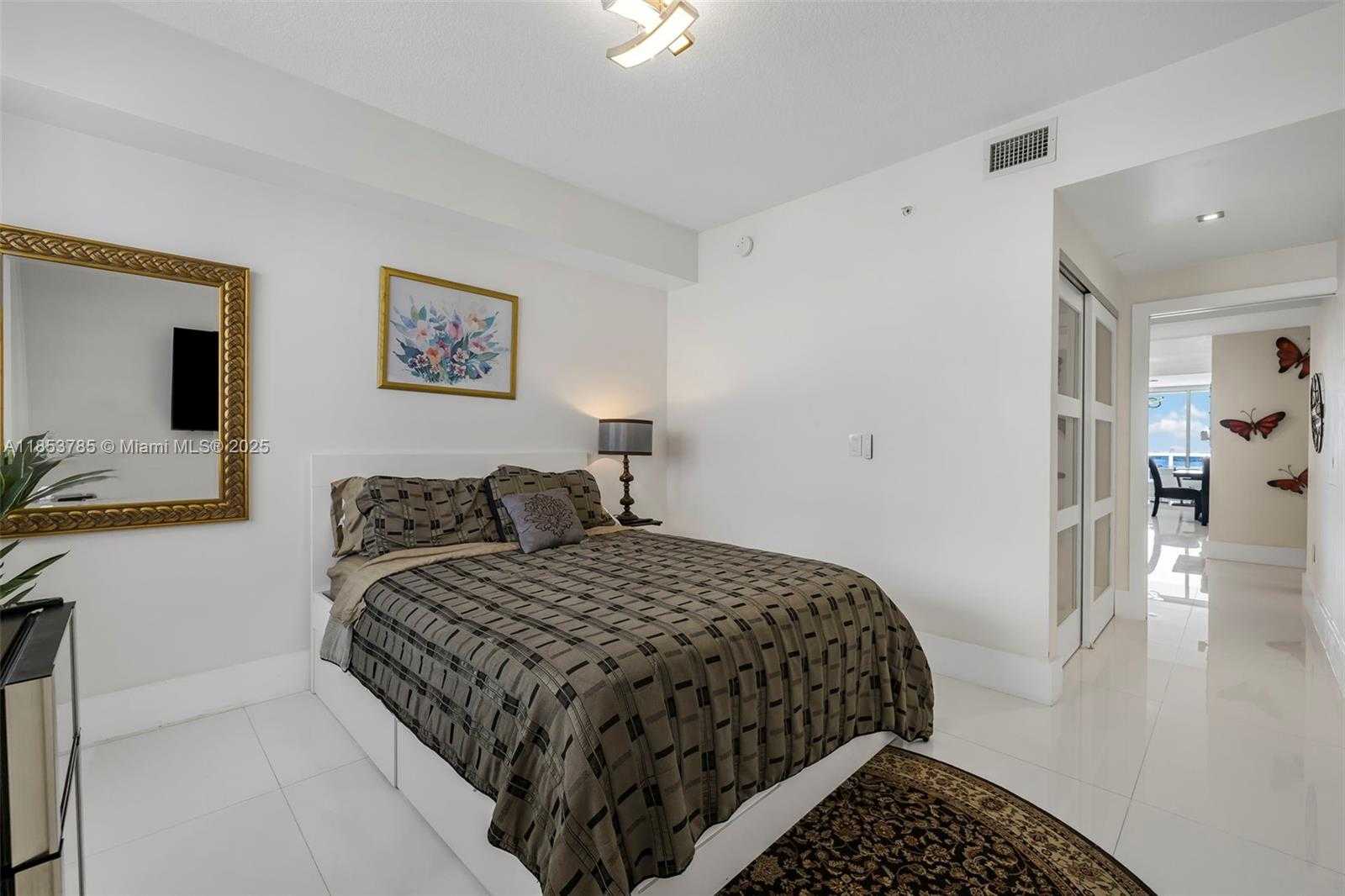 Small Image of 600 NORTH EAST 27TH ST #2603, Miami Number 34