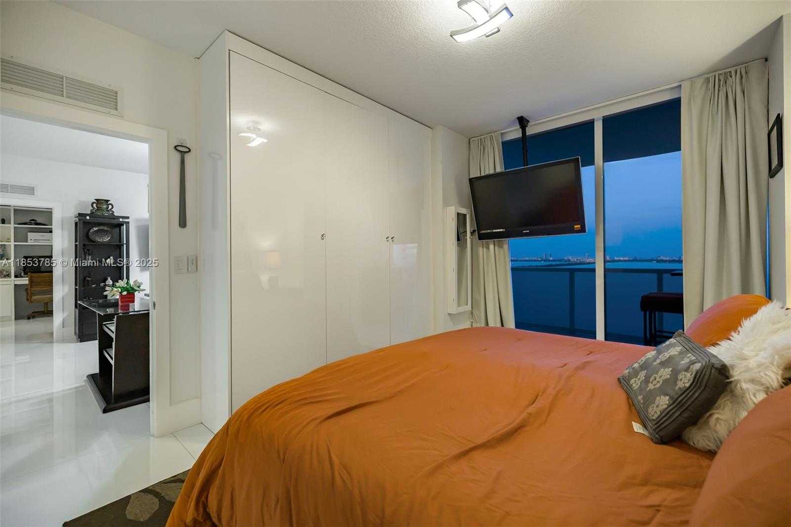 Small Image of 600 NORTH EAST 27TH ST #2603, Miami Number 50