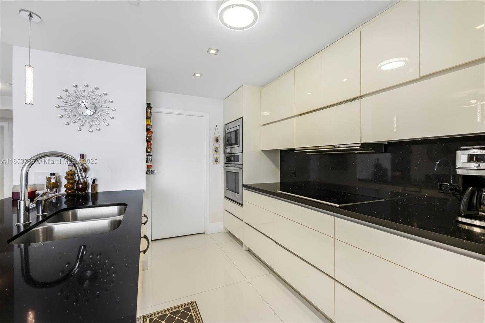 Small Image of 600 NORTH EAST 27TH ST #2603, Miami Number 8