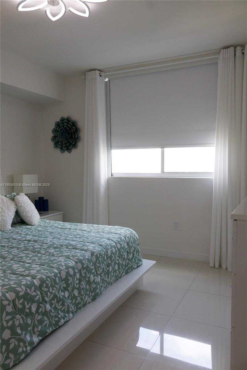 Small Image of 7825 NORTH WEST 107TH AVE #717, Doral Number 28