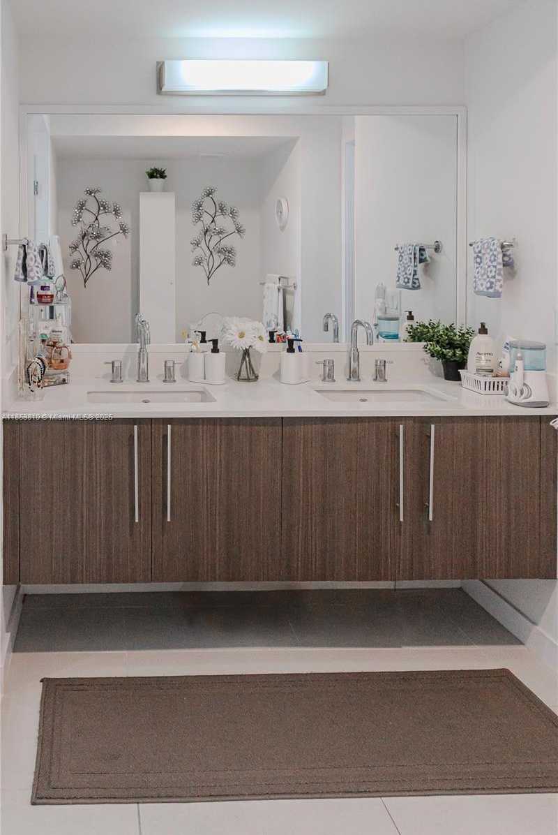Small Image of 7825 NORTH WEST 107TH AVE #717, Doral Number 34