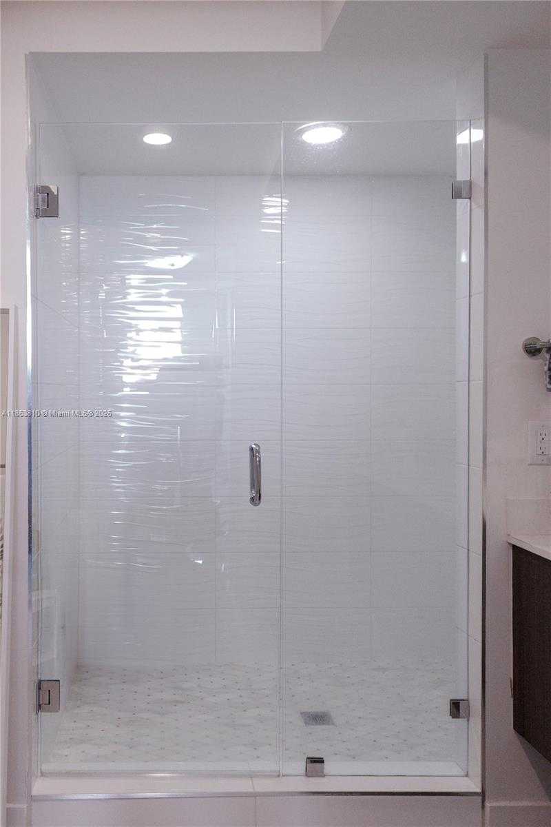 Small Image of 7825 NORTH WEST 107TH AVE #717, Doral Number 37