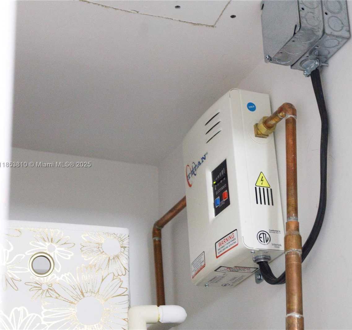 Small Image of 7825 NORTH WEST 107TH AVE #717, Doral Number 55