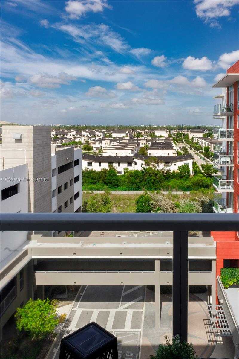 Small Image of 7825 NORTH WEST 107TH AVE #717, Doral Number 9