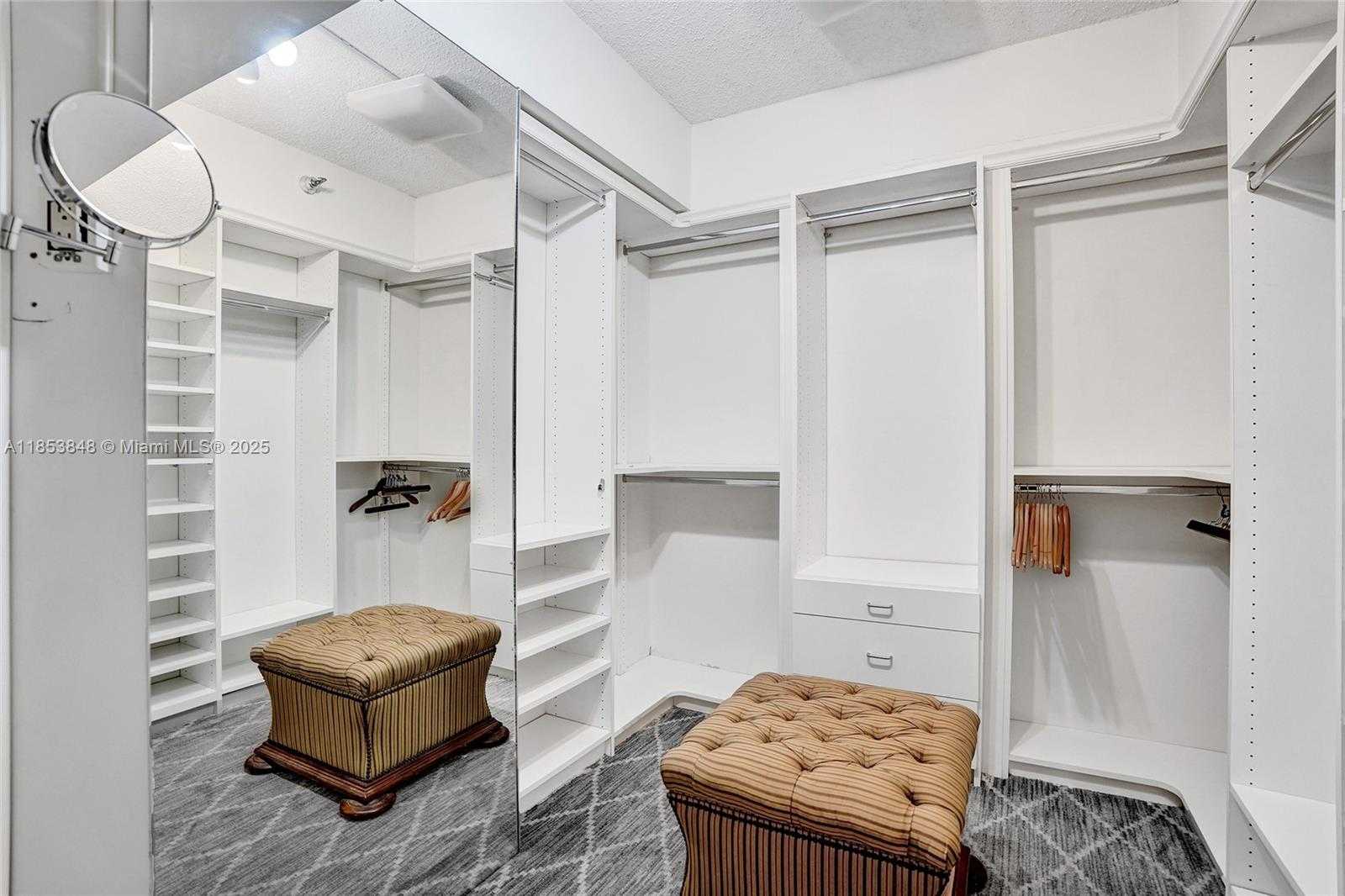 Small Image of 3530 MYSTIC POINTE DR #2915, Aventura Number 22
