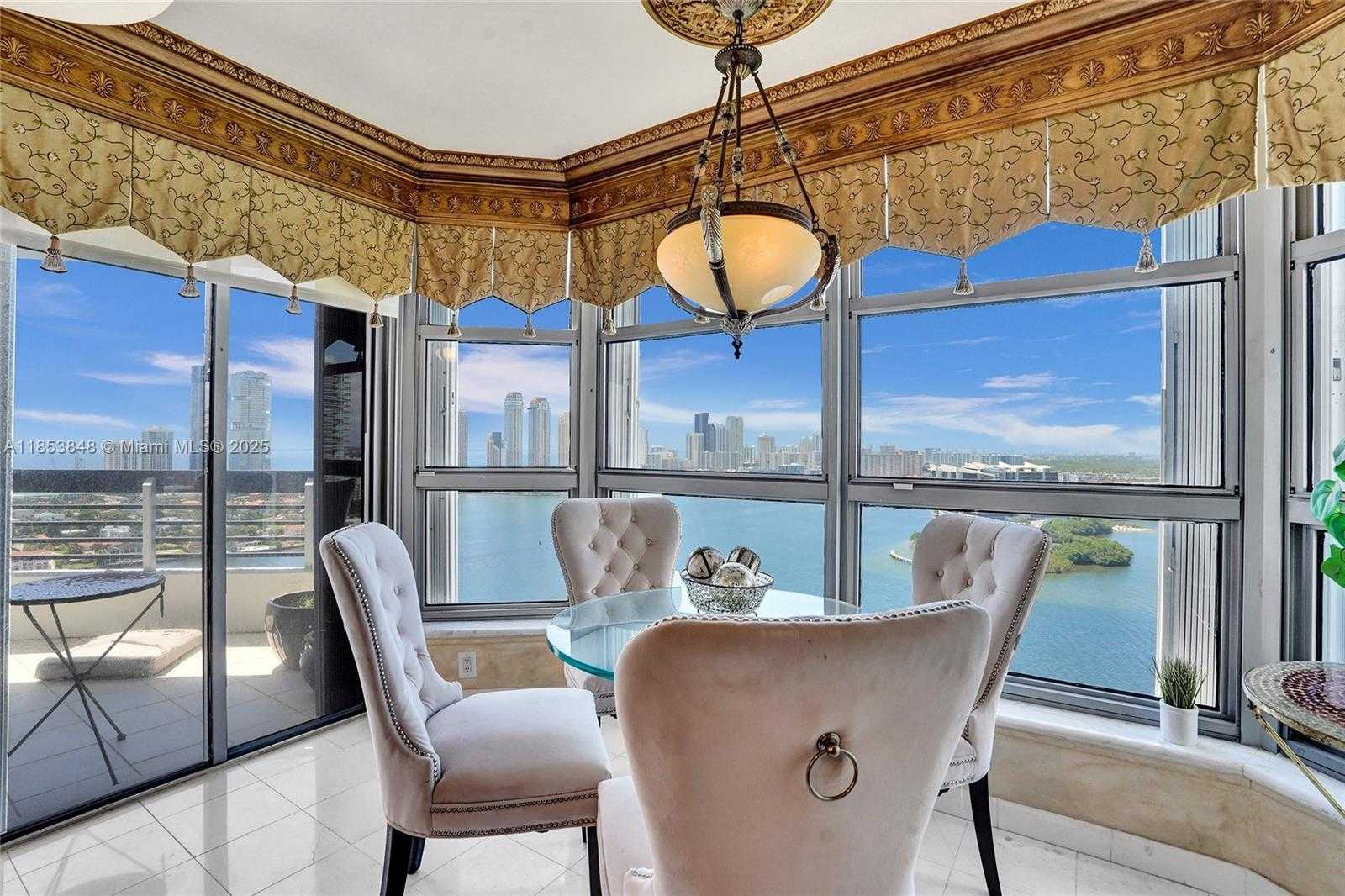 Small Image of 3530 MYSTIC POINTE DR #2915, Aventura Number 3