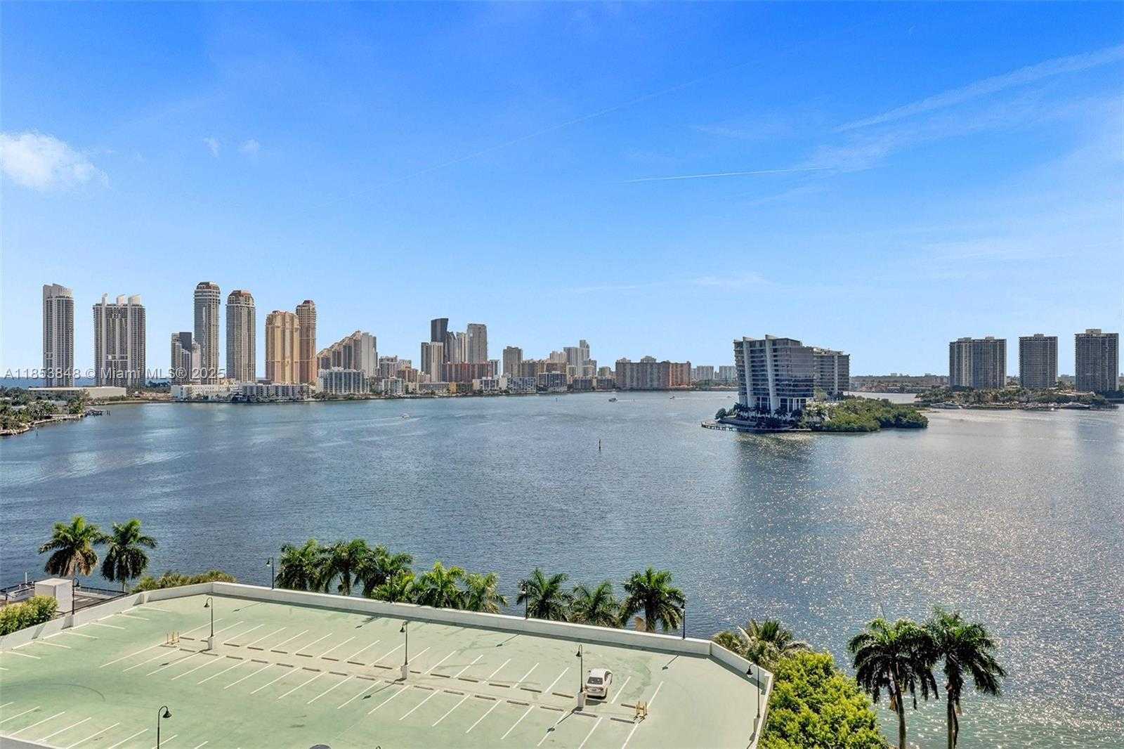 Small Image of 3530 MYSTIC POINTE DR #2915, Aventura Number 34