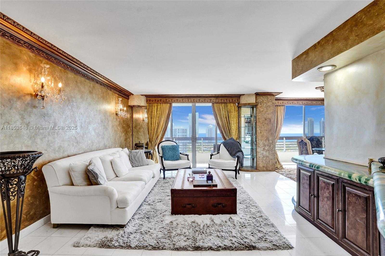 Small Image of 3530 MYSTIC POINTE DR #2915, Aventura Number 5
