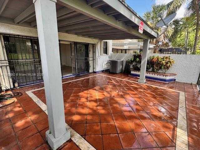 Small Image of 703 NORTH WEST 105TH PL #C1, Miami Number 23
