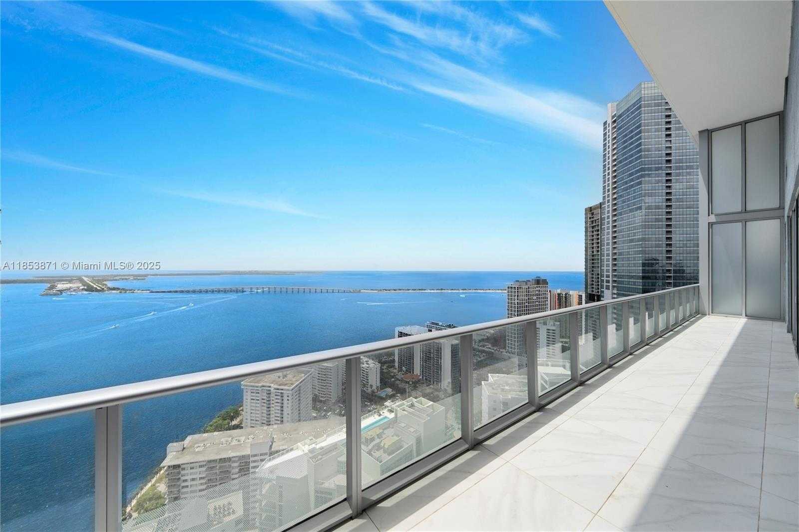 Small Image of 1300 BRICKELL BAY DR #4401, Miami Number 18