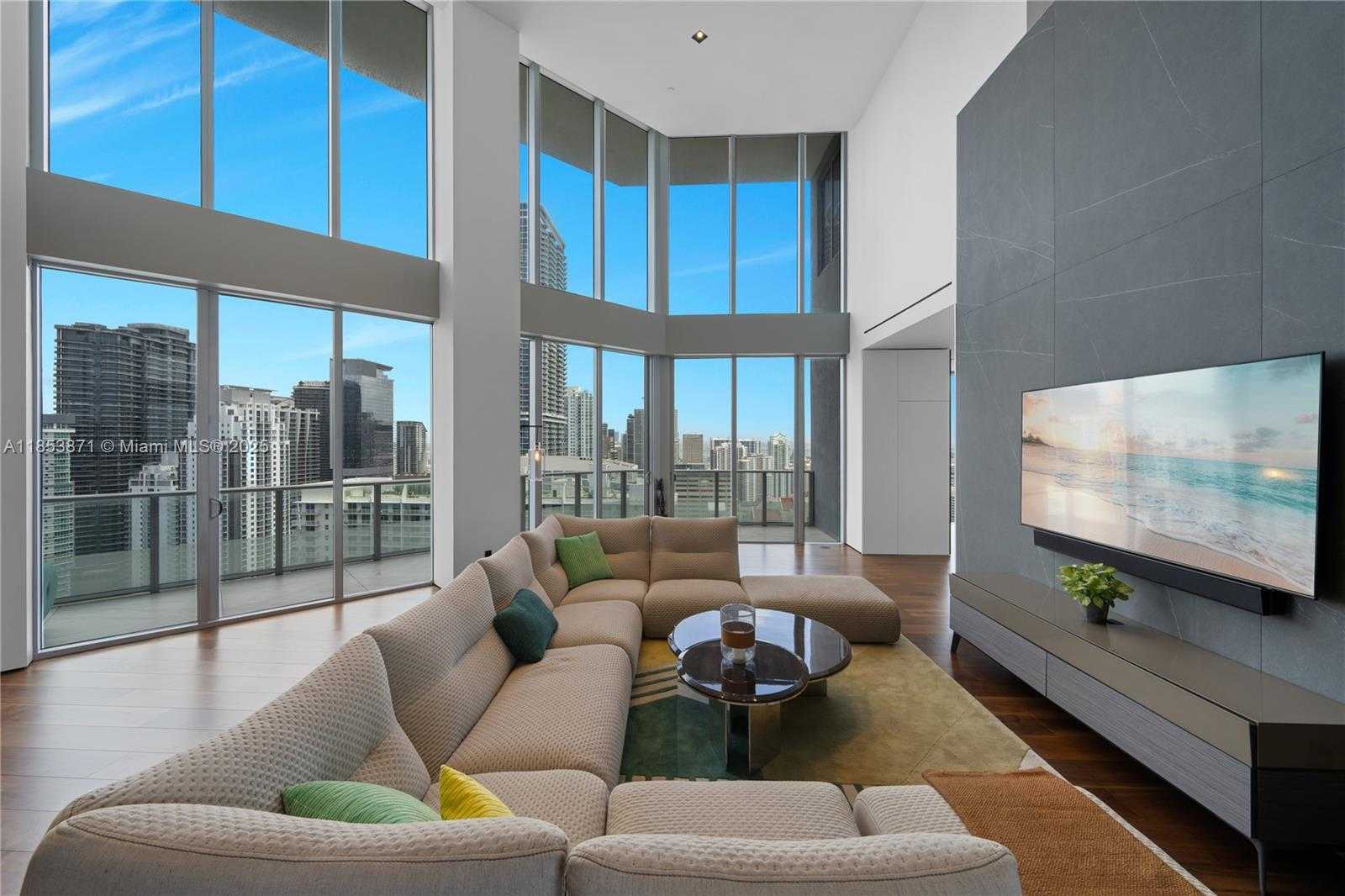 Small Image of 1300 BRICKELL BAY DR #4401, Miami Number 30