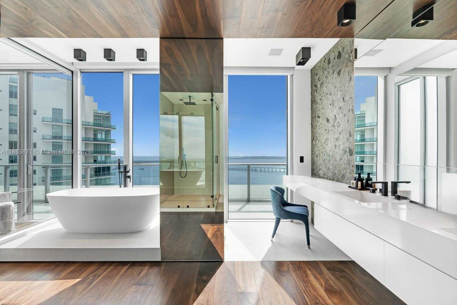 Small Image of 1300 BRICKELL BAY DR #4401, Miami Number 35