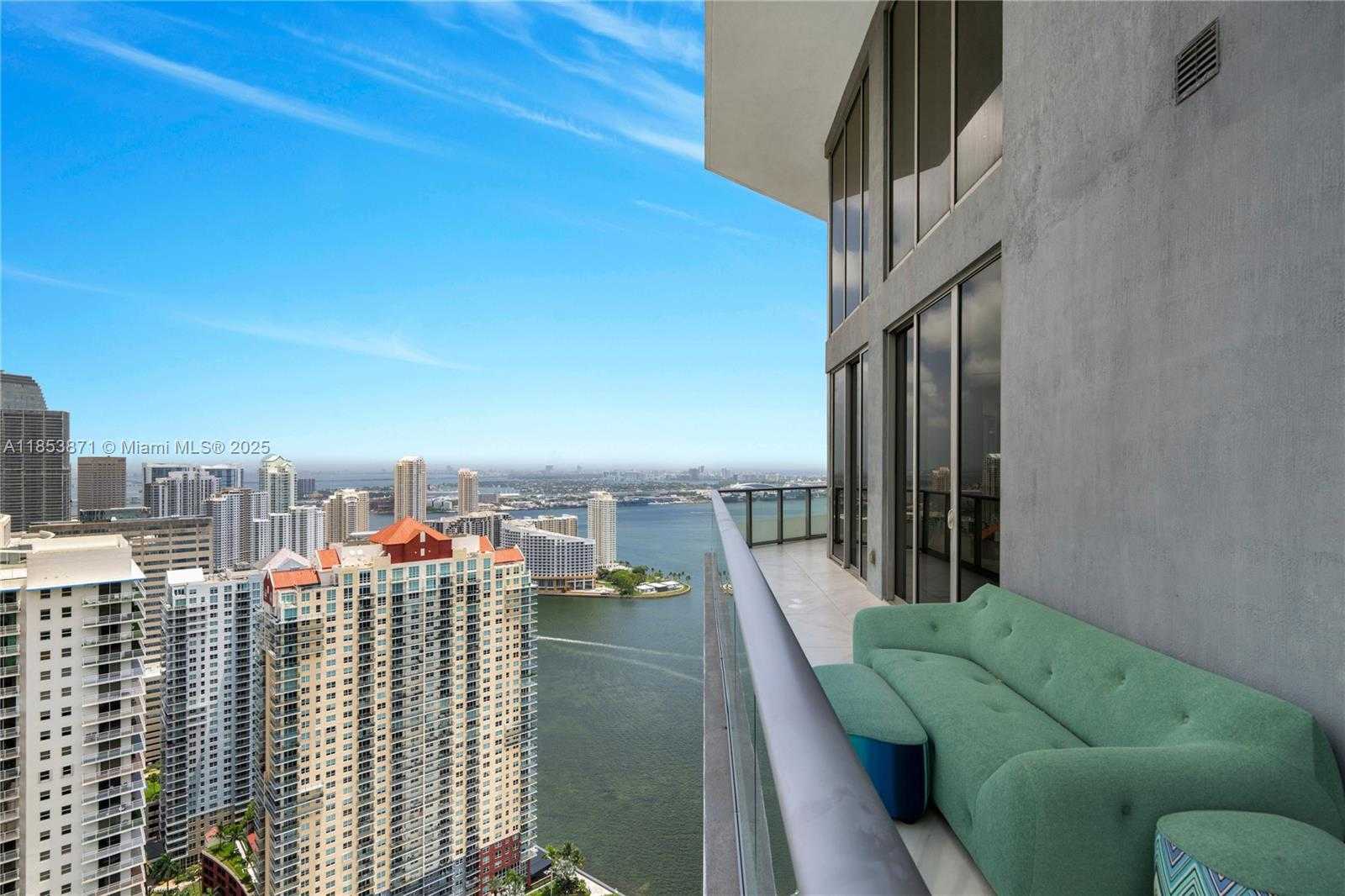 Small Image of 1300 BRICKELL BAY DR #4401, Miami Number 45